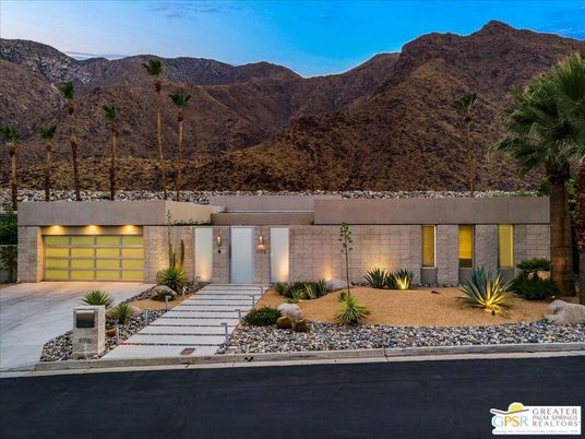 Attached, Exterior, Facade, Modern