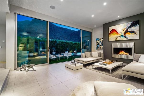 Fireplace, Interior, Living room, Recessed Lighting