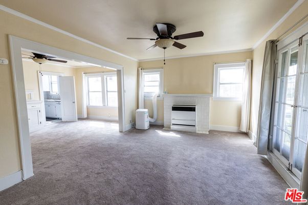 Empty room, Fireplace, Interior