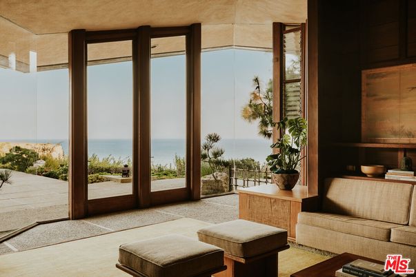 Interior, Water