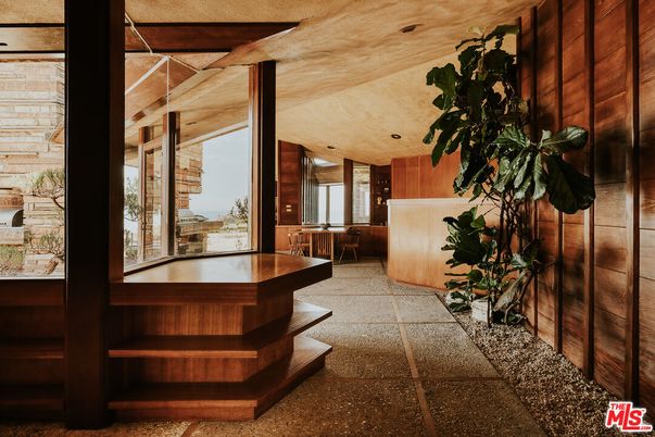 Interior, Recessed Lighting, Wooden Walls