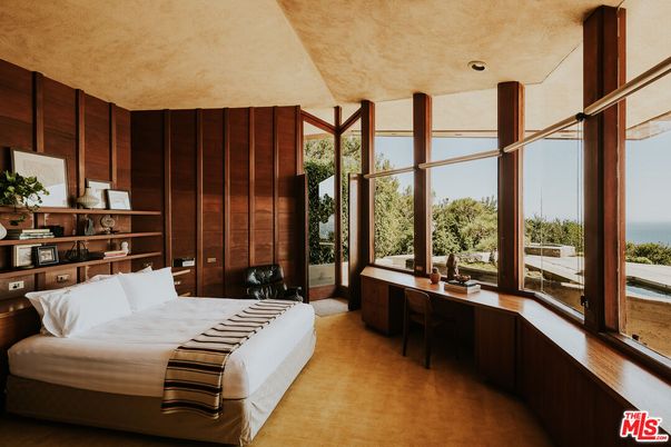 Bedroom, Home Office, Interior, Recessed Lighting, Wooden Walls