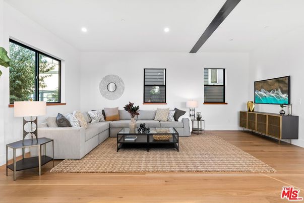 Interior, Living room, Recessed Lighting, Wooden Beams, Wood Texture Flooring