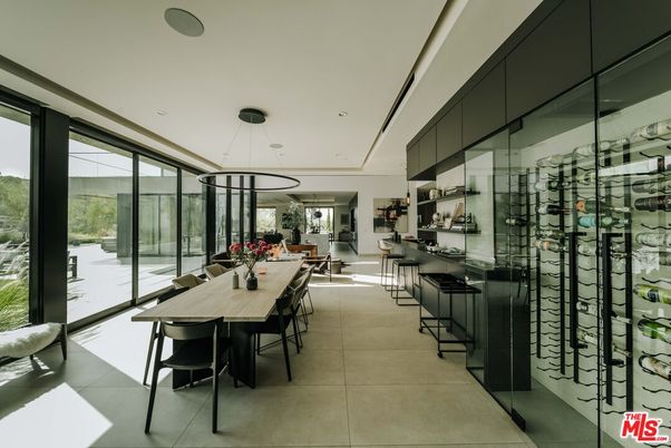 Dining room, Interior, Pendant Lights, Recessed Lighting, Wine Storage