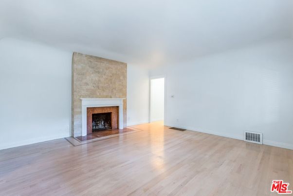 Empty room, Fireplace, Interior, Wood Texture Flooring
