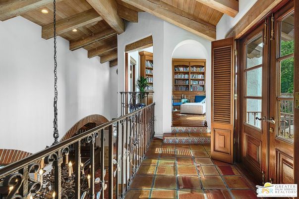 Interior, Recessed Lighting, Wooden Beams, Wooden Ceilings