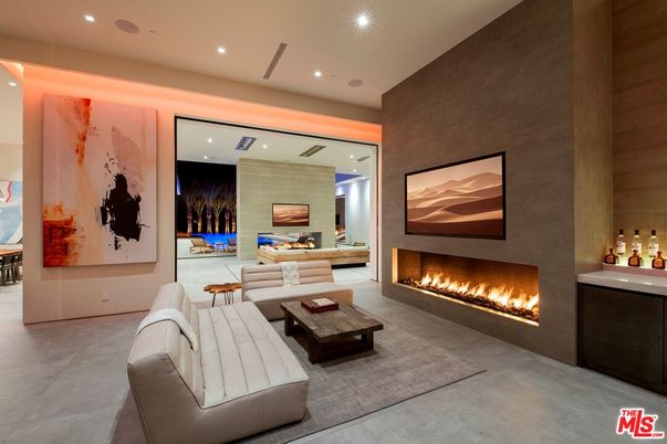 Fireplace, Interior, Living room, Recessed Lighting