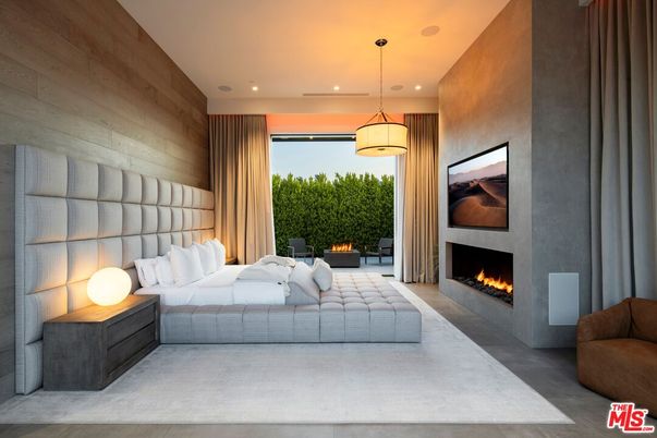 Bedroom, Fireplace, Interior, Pendant Lights, Recessed Lighting, Wooden Walls