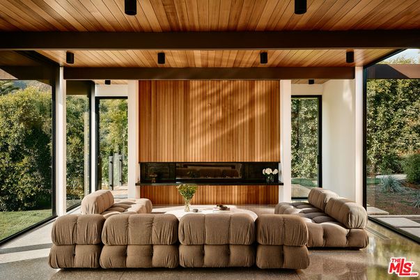 Interior, Living room, Wooden Beams, Wooden Ceilings