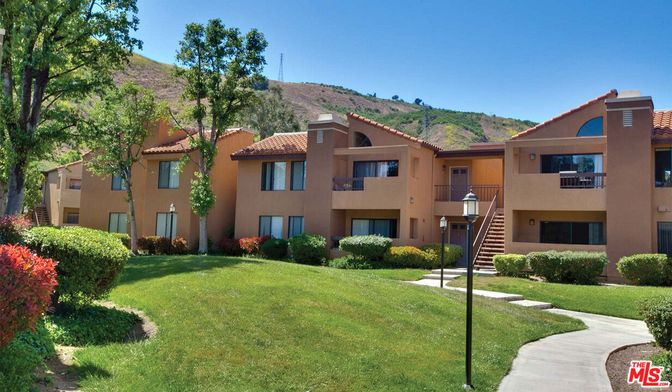 Backyard, Exterior, Facade, Mediterranean