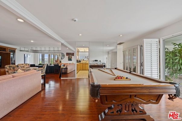 Billiard Table, Game Room, Interior, Living room, Recessed Lighting, Wood Texture Flooring