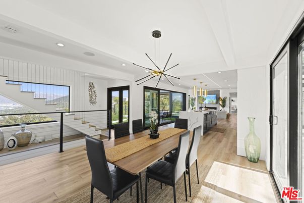Dining room, Interior, Living room, Pendant Lights, Recessed Lighting, Wood Texture Flooring