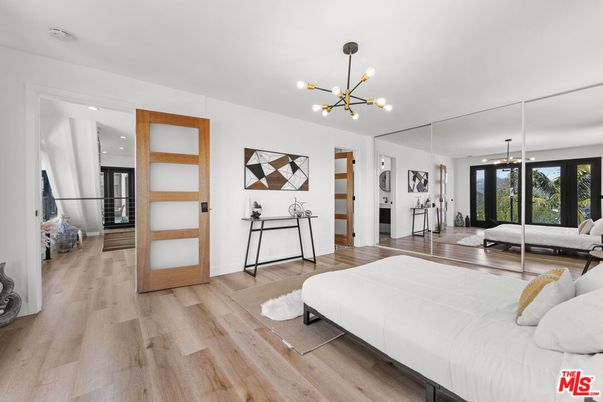 Bedroom, Interior, Pendant Lights, Recessed Lighting, Wood Texture Flooring