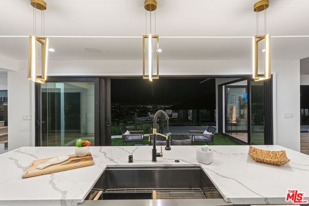 Interior, Kitchen, Pendant Lights, Recessed Lighting