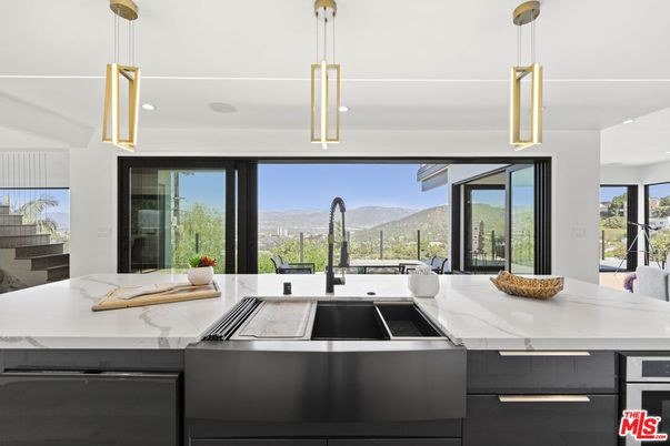 Interior, Kitchen, Pendant Lights, Recessed Lighting