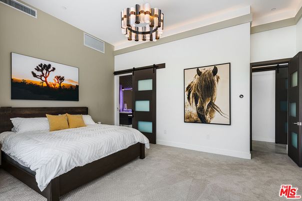 Bedroom, Chandelier, Interior, Recessed Lighting