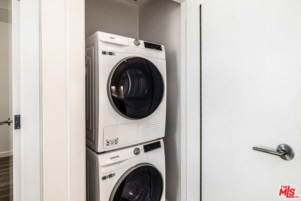 Interior, Utility Closets, Washer