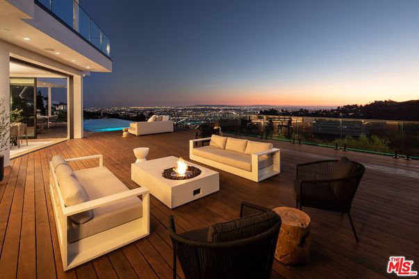 Exterior, Pool, Wood Texture Flooring