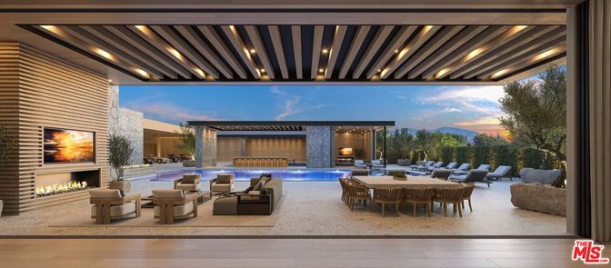 Exterior, Fireplace, Pool