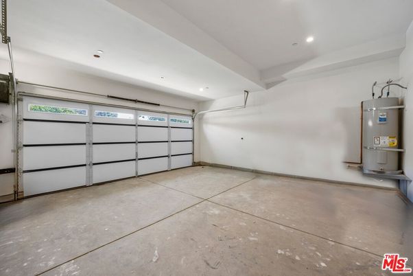 Garage, Interior, Recessed Lighting