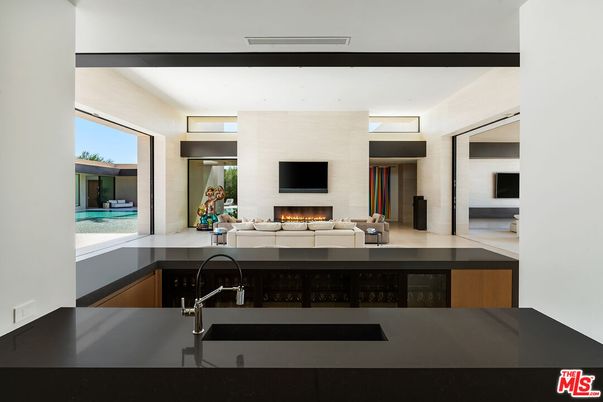 Fireplace, Interior, Living room
