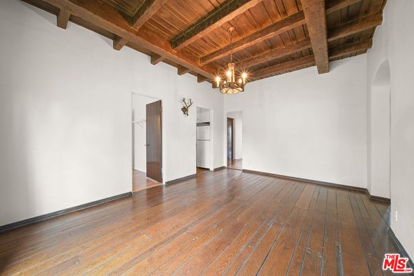 Chandelier, Empty room, Interior, Wooden Beams, Wooden Ceilings, Wood Texture Flooring