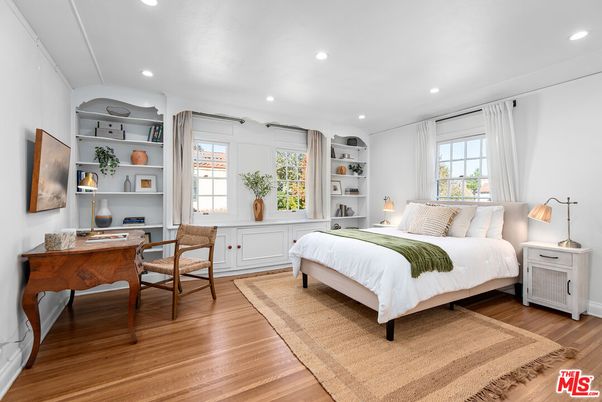 Bedroom, Home Office, Interior, Recessed Lighting, Wood Texture Flooring