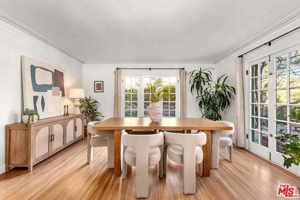 Dining room, Interior, Wood Texture Flooring