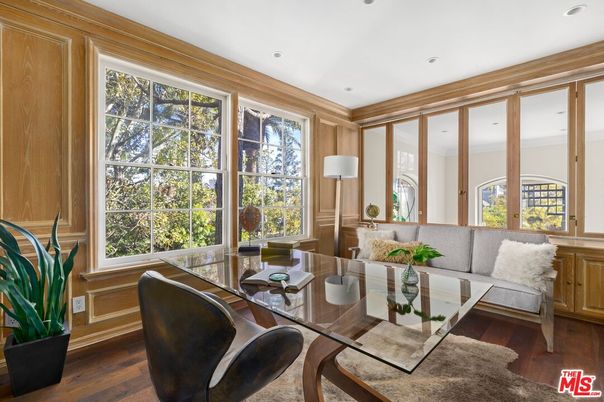 Home Office, Interior, Living room, Recessed Lighting, Wood Texture Flooring