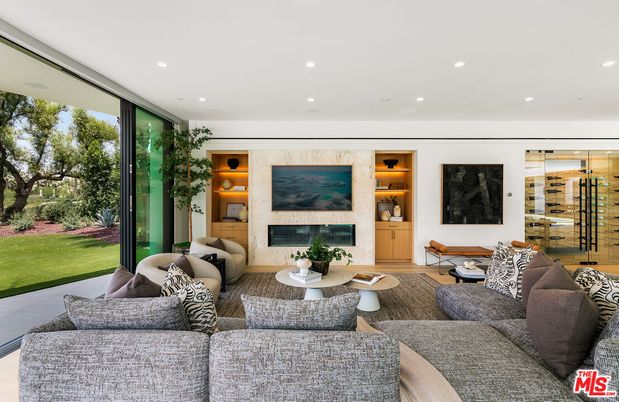 Fireplace, Interior, Living room, Recessed Lighting, Wine Storage