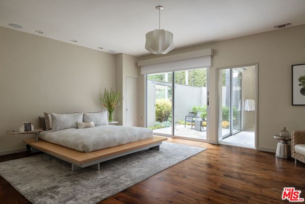 Bedroom, Interior, Pendant Lights, Wood Texture Flooring