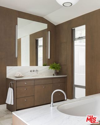 Bathroom, Dual Sink Vanities, Interior, Marble