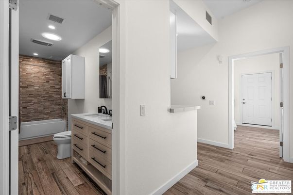 Bathroom, Interior, Recessed Lighting, Wood Texture Flooring