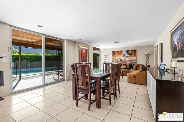 Dining room, Interior, Living room, Recessed Lighting