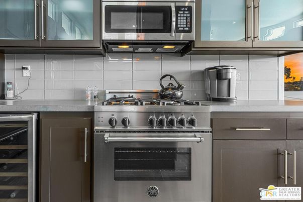Interior, Kitchen, Stainless Steel Appliances