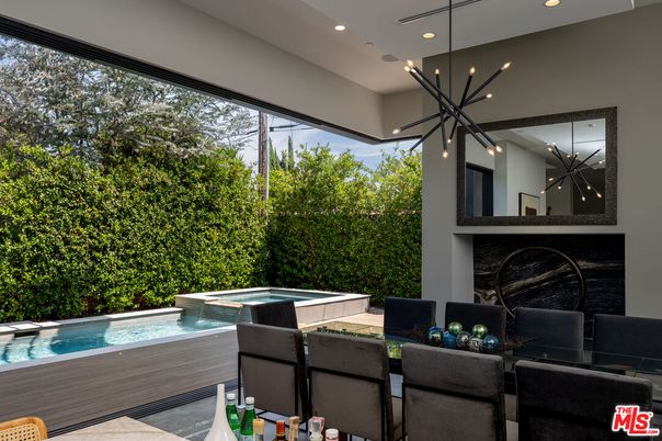 Interior, Pendant Lights, Pool, Recessed Lighting
