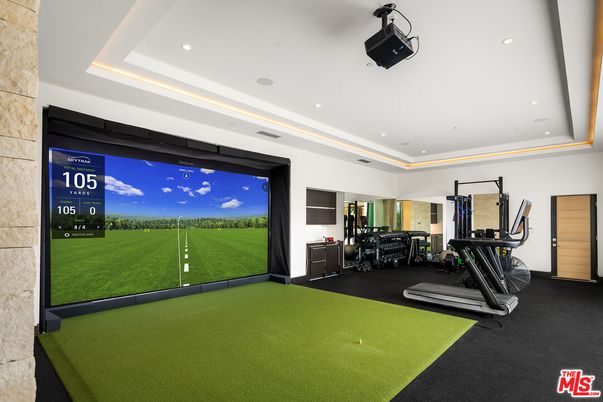Fitness Equipment, Interior, Recessed Lighting