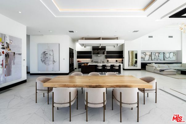Dining room, Interior, Kitchen, Marble, Recessed Lighting, Stainless Steel Appliances