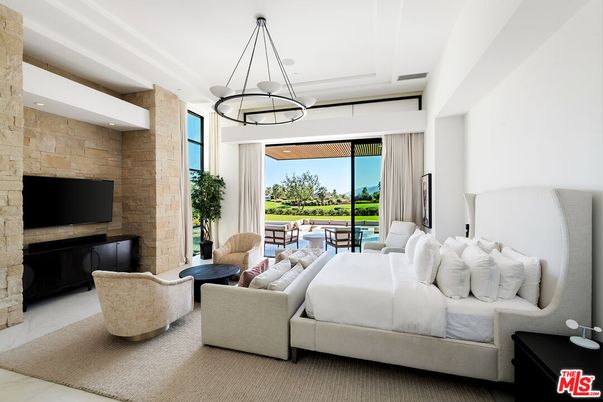 Bedroom, Interior, Living room, Pendant Lights, Recessed Lighting, Stone Walls