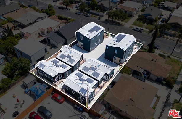 Exterior, Drone