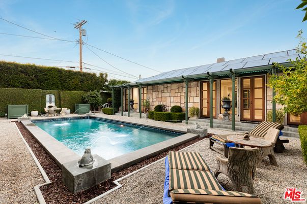 Exterior, Pool, Solar Panels