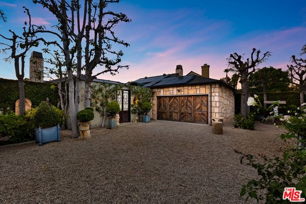 Backyard, Detached Garage, Exterior, Solar Panels