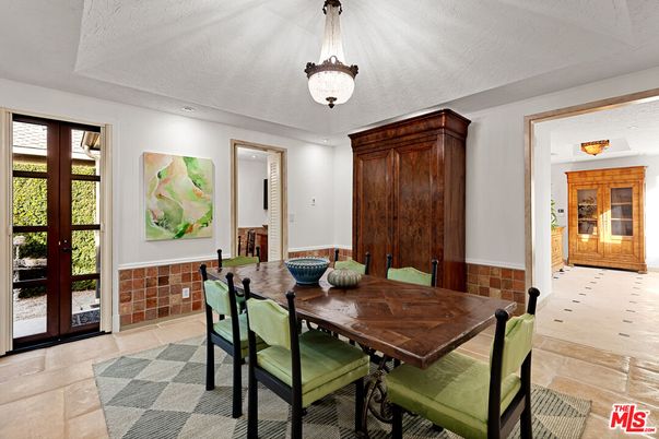 Dining room, Interior, Pendant Lights