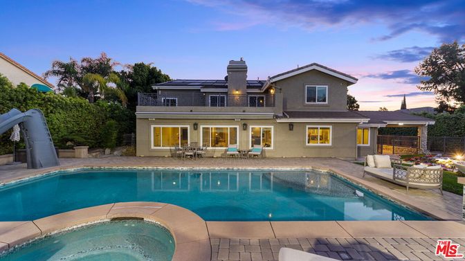 Exterior, Pool, Solar Panels