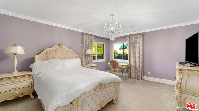 Bedroom, Chandelier, Interior
