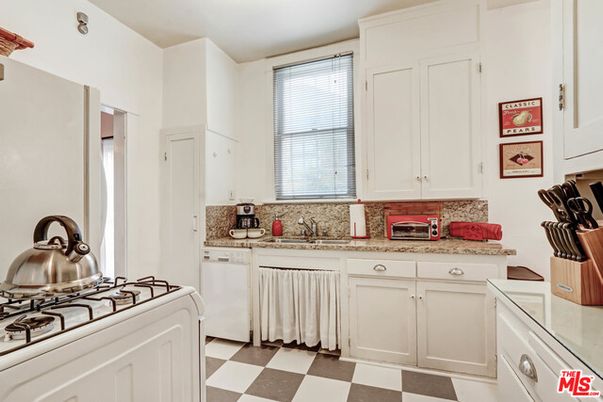 Interior, Kitchen
