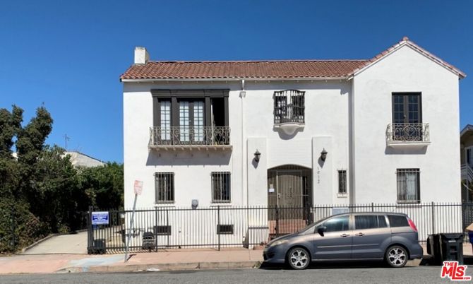Exterior, Facade, Spanish Mediterranean