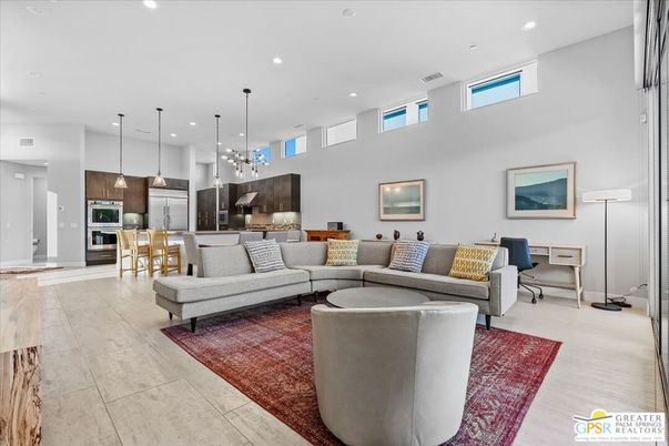 Interior, Kitchen, Living room, Pendant Lights, Recessed Lighting, Stainless Steel Appliances