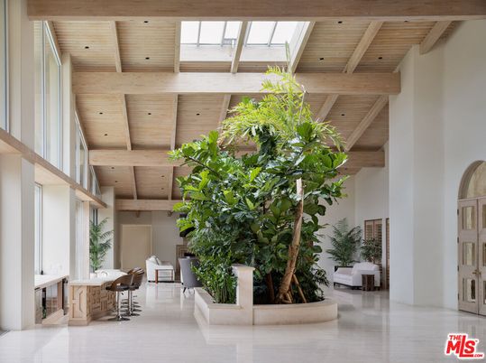 Interior, Recessed Lighting, Wooden Beams, Wooden Ceilings