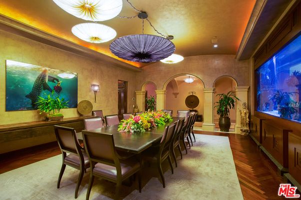 Dining room, Interior, Pendant Lights, Recessed Lighting, Wood Texture Flooring